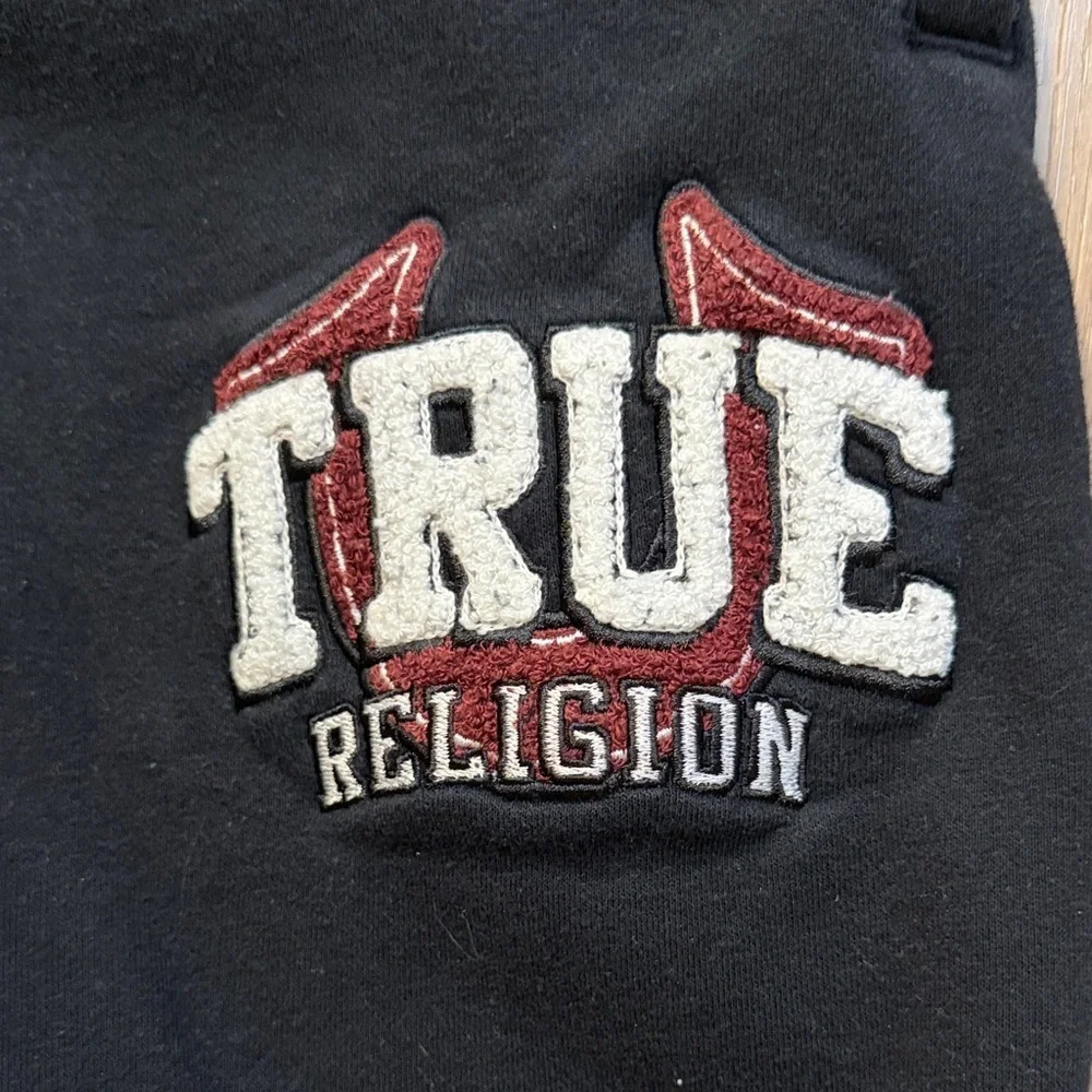 True Religion Men's Large Black Drawstring Joggers  with Logo.